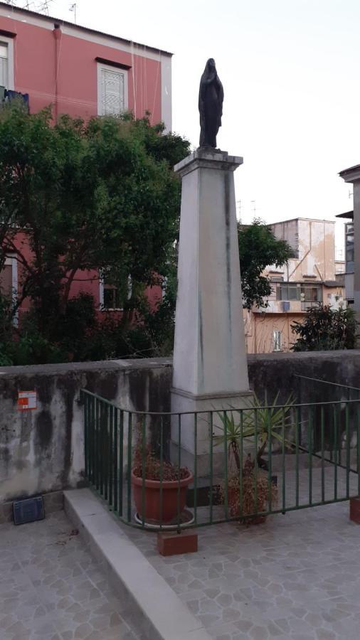 Hotel La Dimora Di Rosy à Naples Extérieur photo