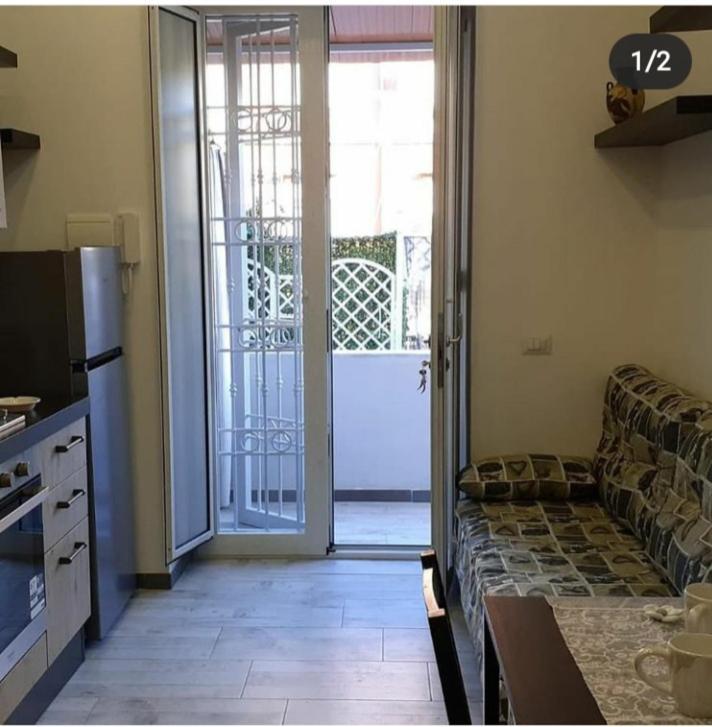 Hotel La Dimora Di Rosy à Naples Extérieur photo