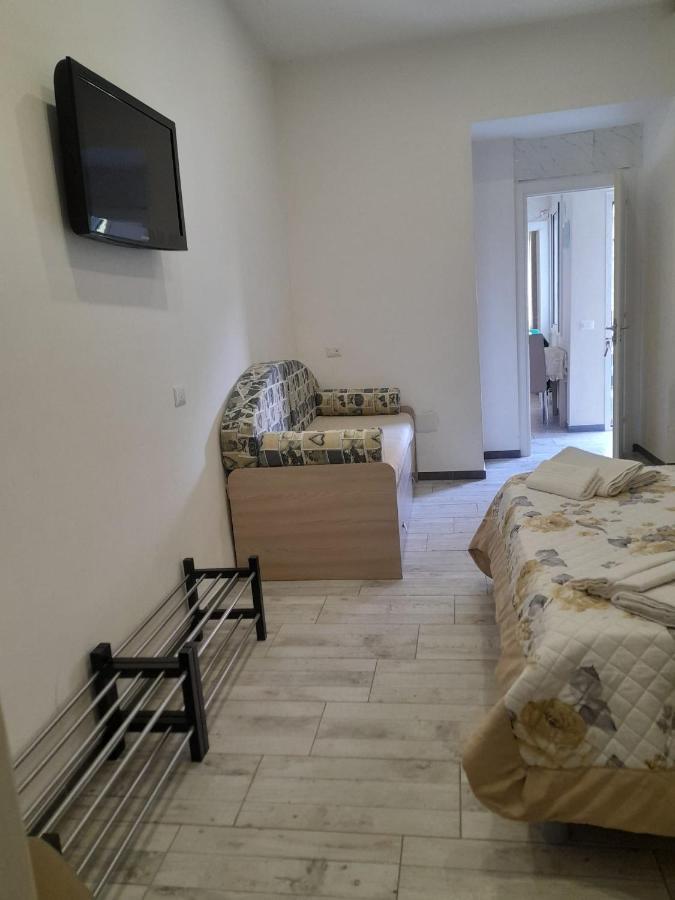 Hotel La Dimora Di Rosy à Naples Extérieur photo